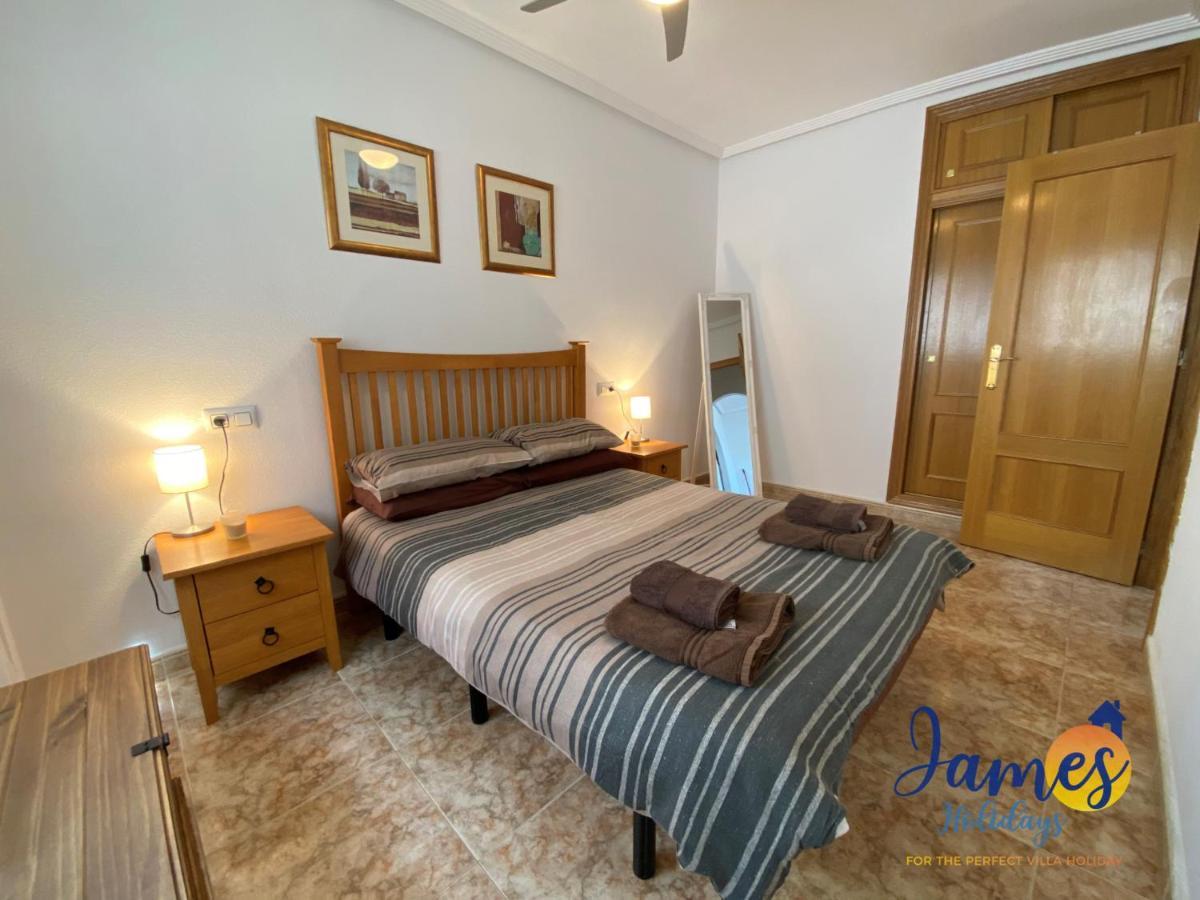 La Cinuelica, R3 1St Floor Apartment Com Pool L129 Торевиеха Екстериор снимка